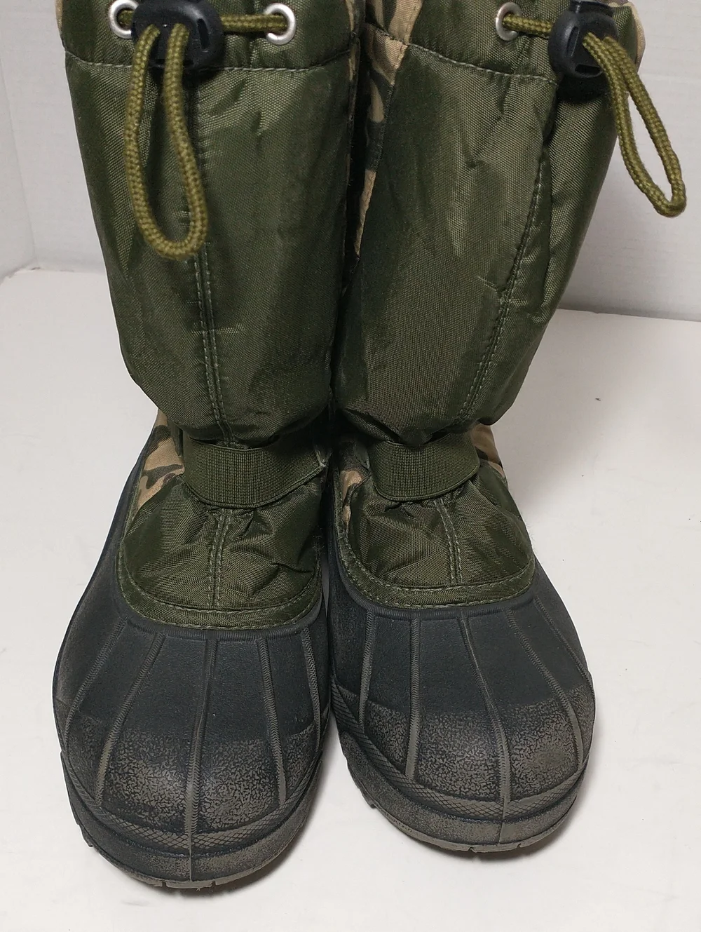 Columbia Powder Bug Camo Winter Boots, Green, Kid Size 6, Removable Liners